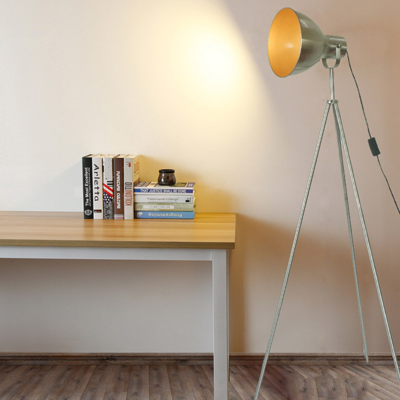 Lampu lantai kaki berayun nostalgia